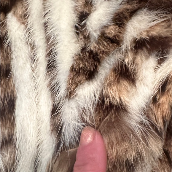 GENUINE LEOPARD FUR  VINTAGE FABULOUS LONG COAT ADDITIONAL PHOTOS!! - Picture 9 of 17